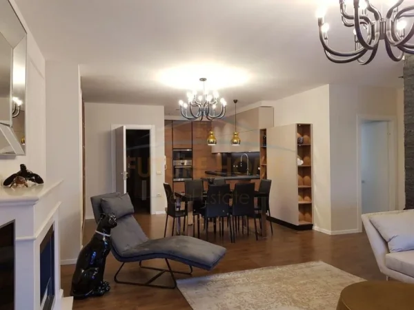 Plepa, shitet apartament 2+1+Ballkon Kati 3, 128 m² 250.000 € (Durres)