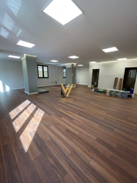 Tirane, shitet apartament Kati 1, 140 m² 400.000 € (SHALLVARET , QENDER)