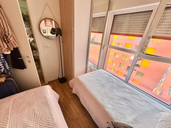 Tirane, shes apartament 2+1+Ballkon Kati 4, 82 m² 130.000 € (rruga pasho hysa)