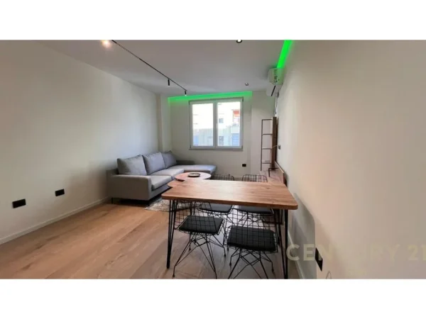 Tirane, shitet apartament 1+1+Ballkon Kati 5, 63 m² 118.000 € (Vila L , Astir)