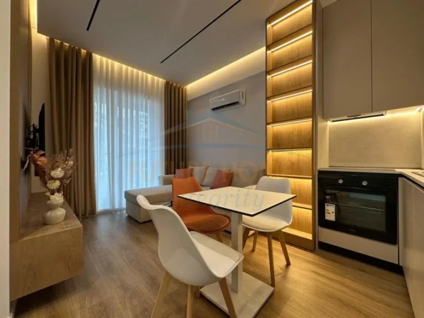 Tirane, jepet me qera apartament 1+1 Kati 3, 45 m² 400 € (Kompleks Oxa)