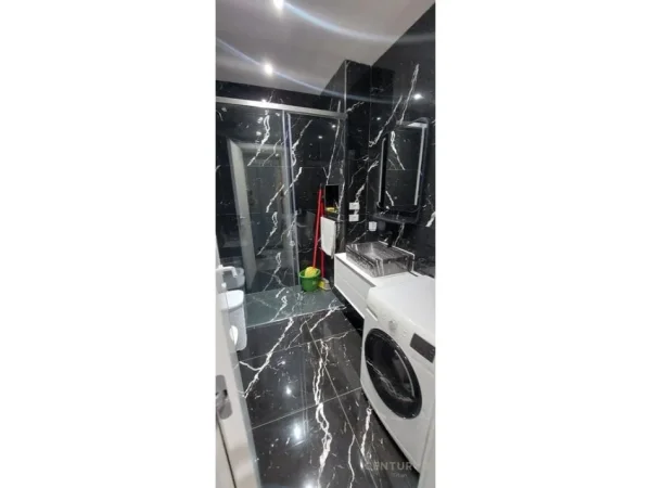 Tirane, shitet apartament 1+1+Ballkon Kati 5, 73 m² 185.000 € (Residenca Foleja e Gjelber)