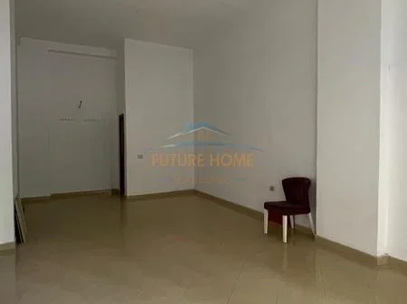Qera, Njesi Biznesi, Xhamllik, Tirane. AREA53139