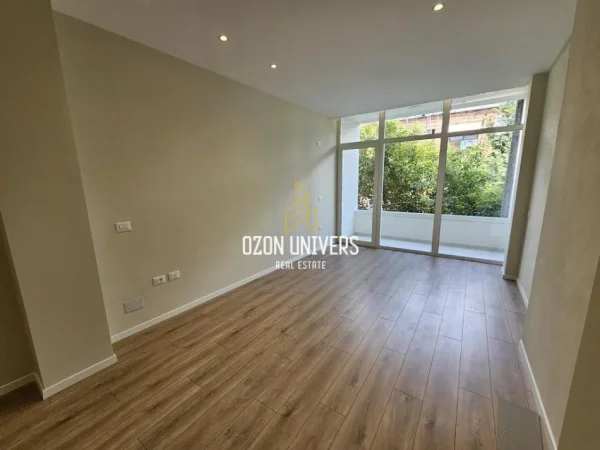 Tirane, shitet apartament 1+1+Ballkon Kati 4, 49 m² 119.000 € (Myslym Shyri)