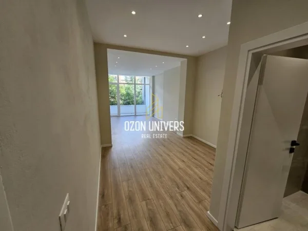 Tirane, shitet apartament 1+1+Ballkon Kati 4, 49 m² 119.000 € (Myslym Shyri)