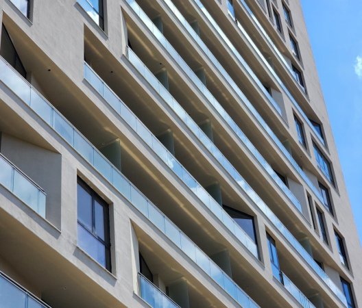 Shitet: DYQAN (📍Mine Peza - Buze Rruge) Kati 0, (154 m²) ||  700.000€