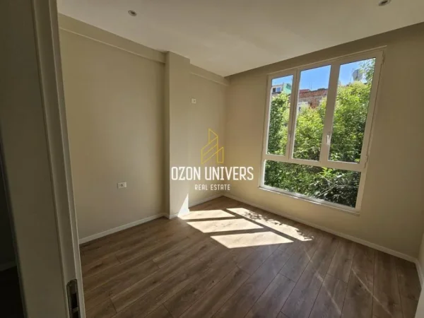 Tirane, shitet apartament 1+1 Kati 4, 42 m² 118.000 € (Myslym Shyri)