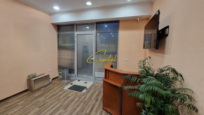 Tirane, shitet dyqan Kati 0, 43 m² 134.000 € (RRUGA MINE PEZA)