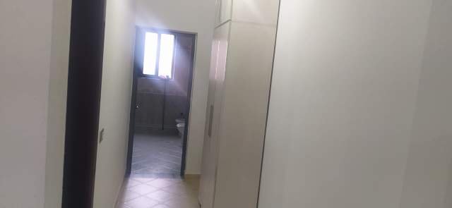Tirane, jepet me qera Vile 2+1 Kati 1, 90 m² 30.000 Leke (rruga Arjan Xhumari)