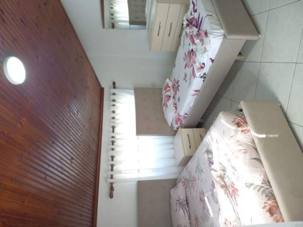 Tirane, jepet me qera apartament 2+1+BLK Kati 3, 92 m² 40.000 Leke (Rruga "Andon Frasheri" 5 min nga SUT)