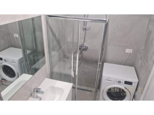 Tirane, jepet me qera apartament 1+1+BLK Kati 1, 65 m² 650 Euro (Park Life Rezidence)