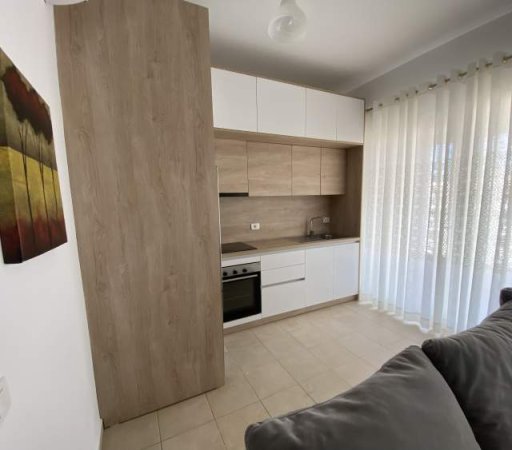 Tirane, jepet me qera apartament 1+1+BLK Kati 3, 68 m² 350 Euro (Pasho Hysa)