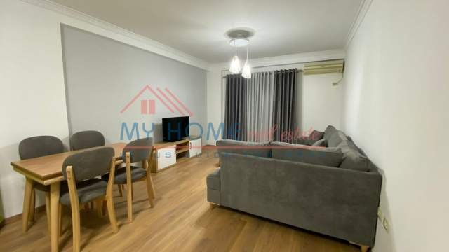 Tirane, shitet apartament 1+1+BLK Kati 2, 75 m² 124.900 Euro (21 dhjetori)