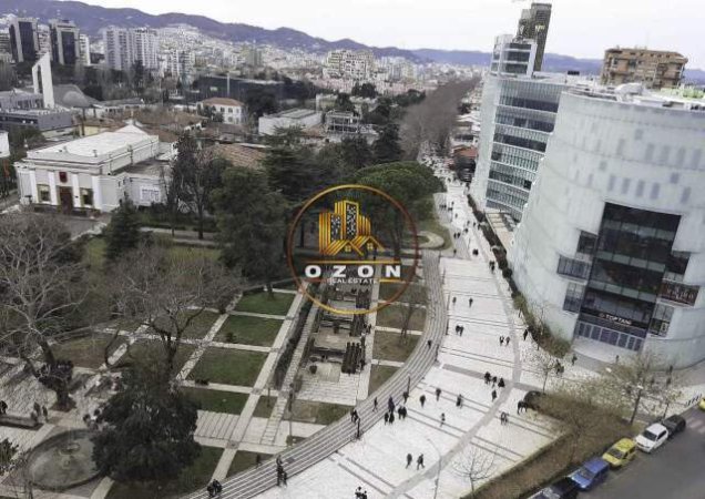 Tirane, jepet me qera lokal Kati 1, 330 m² 3.000 Euro (PARLAMENTI, QENDER)