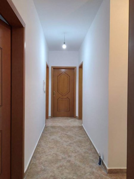 Tirane, jepet me qera apartament 2+1+BLK Kati 7, 112 m² 40.000 Leke (eshref frasheri)