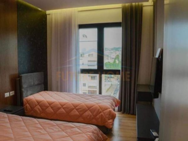 Tirane, jepet me qera apartament 2+1+BLK Kati 7, 100 m² 1.000 Euro (Rruga e Kavajes)