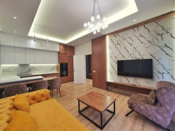 Tirane, jepet me qera apartament 2+1+BLK Kati 7, 110 m² 1.000 Euro (Rruga e kavajes ,Square 21)