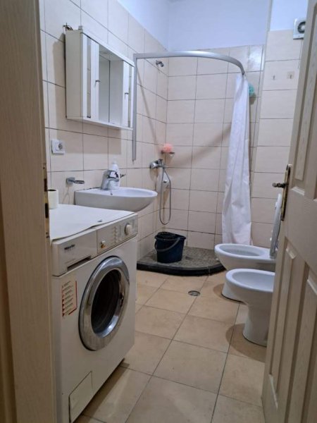 Tirane,Me qera apartament 1+1+BLK Kati 3, 70 m² 300€ (Teodor keko)