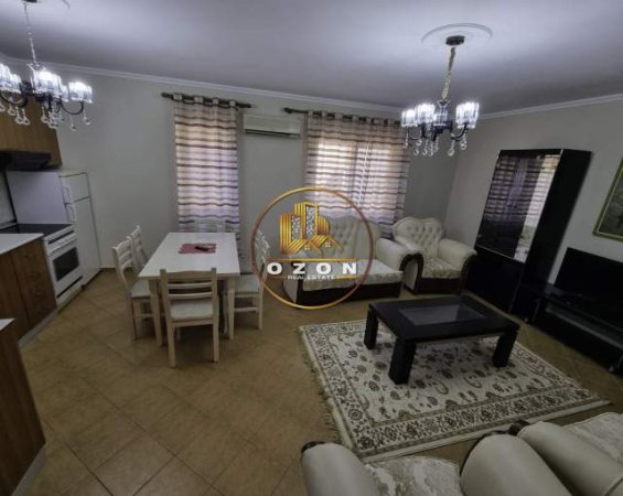 Tirane, jepet me qera apartament 2+1+A+BLK Kati 2, 96 m² 450 Euro (BLLOKU I VILAVE)