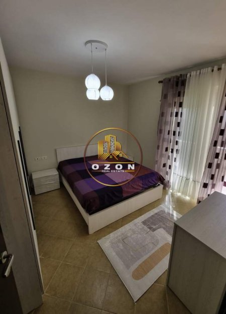 Tirane, jepet me qera apartament 2+1+A+BLK Kati 2, 96 m² 450 Euro (BLLOKU I VILAVE)