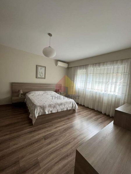 Tirane, jepet me qera apartament 2+1+A+BLK Kati 2, 135 m² 1.300 Euro (Lunder)