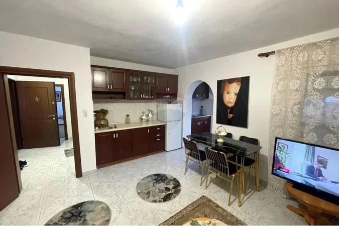 Tirane, shes apartament 1+1 , 55 m² 85.000 € (Tregu elektrik)