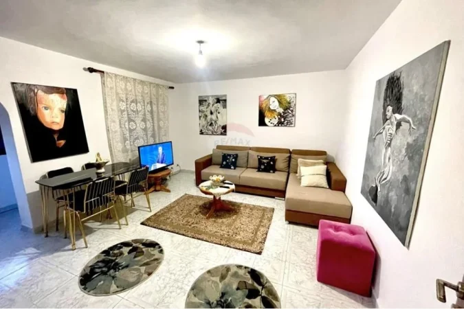 Tirane, shes apartament 1+1 , 55 m² 85.000 € (Tregu elektrik)