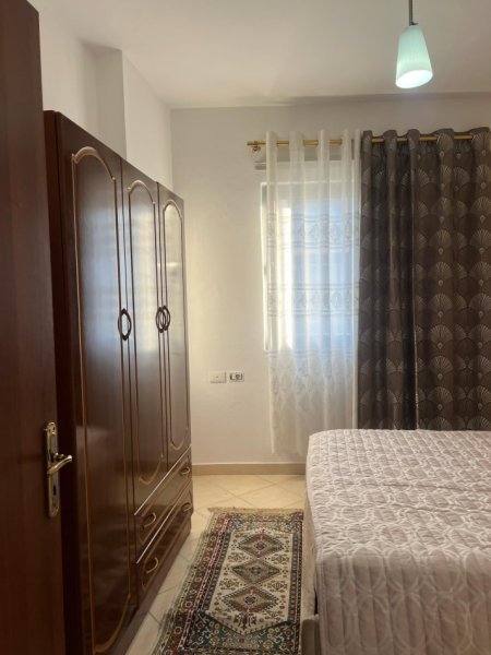 Tirane, jepet me qera 1+1+Aneks+Ballkon Kati 7, 70 m² 400 € (Astir Bar Oslo)