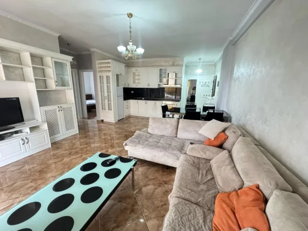 Tirane, jepet me qera apartament 2+1 Kati 4, 85 m² 500 € (astir)