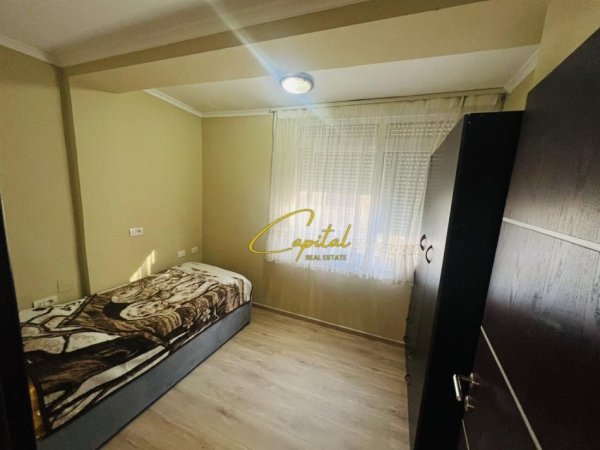 Tirane, jepet me qera apartament 2+1 Kati 4, 70 m² 700 € (STADIUMI DINAMO)