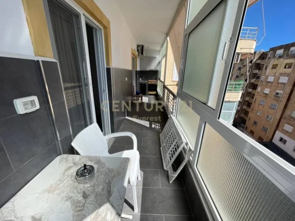 Tirane, shitet apartament Kati 5, 120 m² 210.000 € (Sarande)