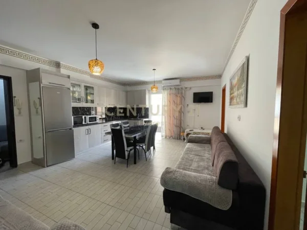 Tirane, shitet apartament Kati 5, 120 m² 210.000 € (Sarande)