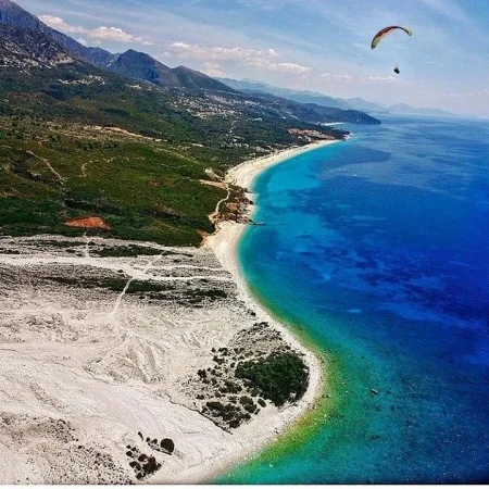 Vlore, shitet toke ne bregdet , 6.200 m² 870.000 € (Himare)