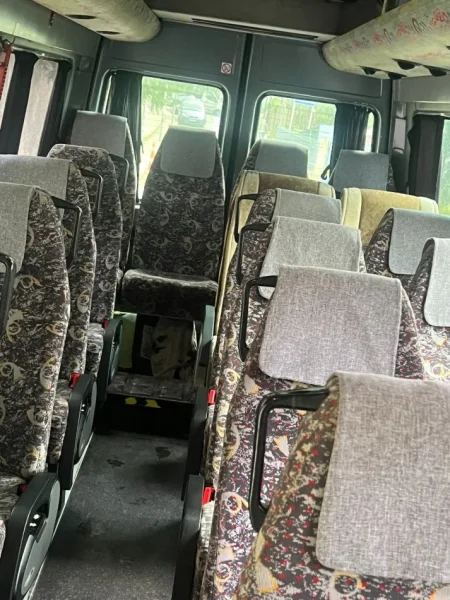 Tirane, shes Furgon sprinter viti 2001 Nafte, e bardhë manuale Kondicioner