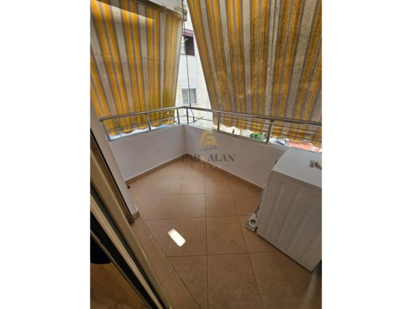 Tirane, shitet apartament 2+1 Kati 4, 103 m² 120.000 € (Fresku, Ana Market)