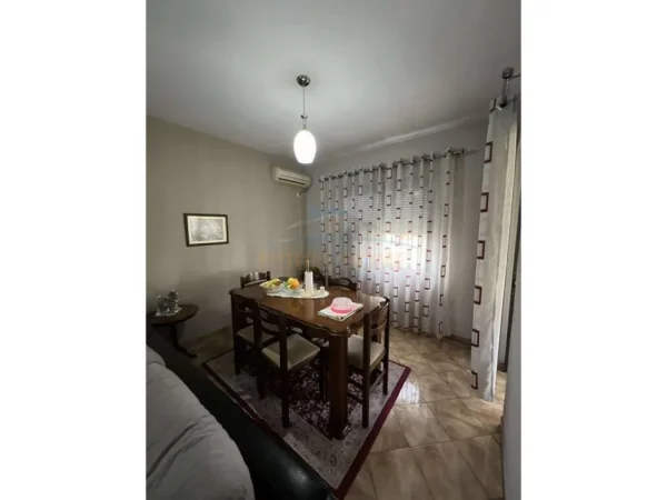 Tirane, shitet apartament 2+1+Aneks+Ballkon Kati 1, 106 m² 212.000 € (KODRA E DIELLIT)