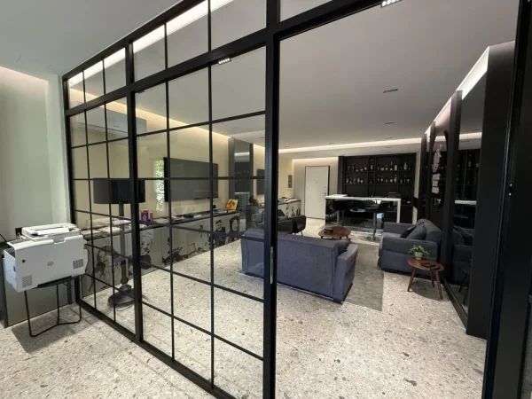 Tirane, shes apartament 3+1+Ballkon Kati 3, 125 m² 470.000 € (BLLOK)