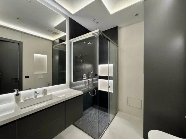 Tirane, jepet me qera apartament 1+1+Ballkon Kati 5, 68 m² 900 € (Kompleksi Delijorgji, Rruga e Kavajes)