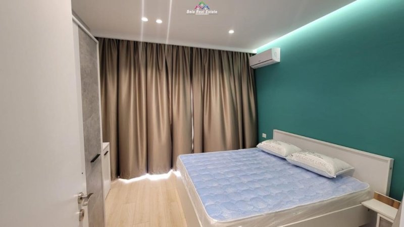 Tirane, jepet me qera apartament 1+1+Ballkon Kati 5, 74 m² 550 € (farmacia 10)