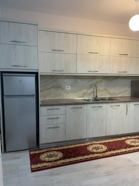 Tirane, jepet me qera apartament 1+1+Aneks Kati 2, 70 m² 500 € (21 dhjetori)