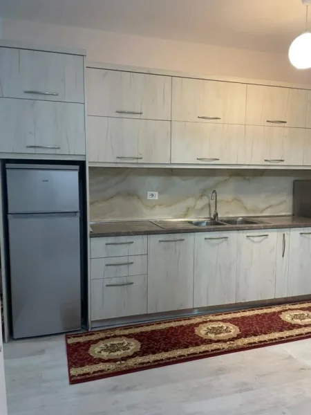 Tirane, jepet me qera apartament 1+1+Aneks Kati 2, 70 m² 500 € (21 dhjetori)