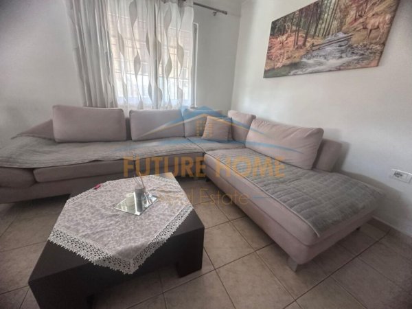 Tirane, shitet apartament 1+1 Kati 5, 52 m² 98.000 € (Rruga Hoxha Tahsim)