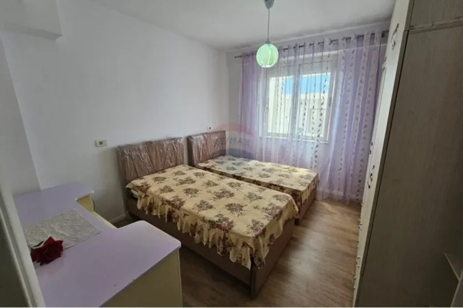 Tirane, shitet apartament 2+1 Kati 3, 92 m² 120.000 € (rruga e thesarit)