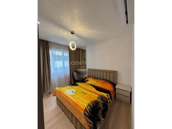 Tirane, shitet apartament 1+1+Ballkon Kati 2, 59 m² 120.000 € (kopshti zoologjik)