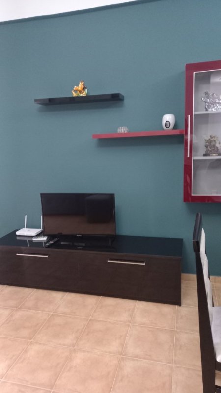 Vlore, jepet me qera apartament 1+1+Ballkon Kati 8, 60 m² 30 € (Çameria)