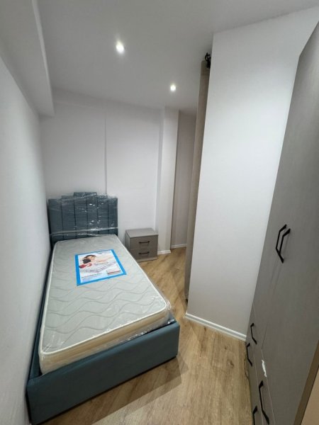 Tirane, Ne Kodren e Diellit Jepet me Qera 2+1 Kati 2, 70 m² 650 € (Kodra e Diellit)