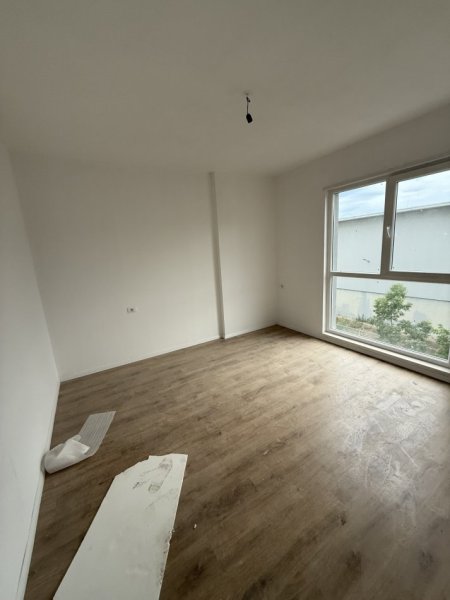 Tirane, shitet apartament 2+1+Ballkon Kati 2, 84 m² 93.001 € (Univers City Okazion Gati Per Banim Prane Parkut)