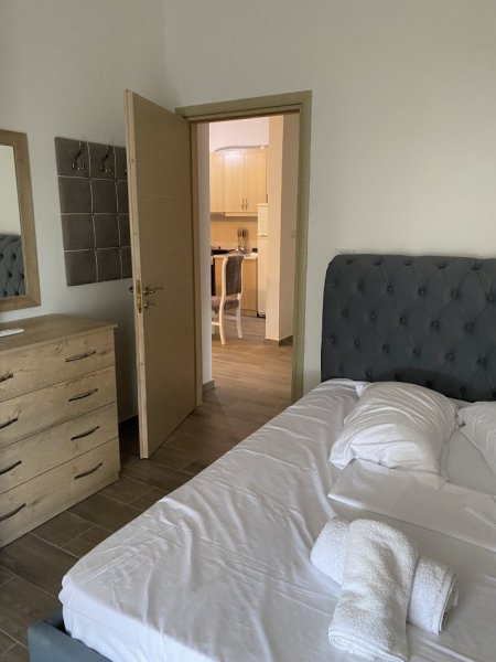 Gjirokaster, jepet me qera apartament 2+1+Aneks+Ballkon Kati 2, 105 m² 400 € (Javer Rushiti)