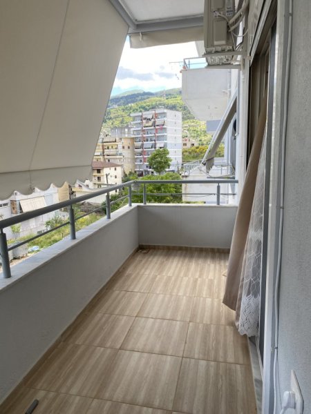 Gjirokaster, jepet me qera apartament 2+1+Aneks+Ballkon Kati 2, 105 m² 400 € (Javer Rushiti)
