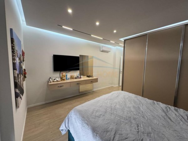 Tirane, shitet apartament 2+1+Ballkon Kati 2, 110 m² 265.000 € (KODRA E DIELLIT)
